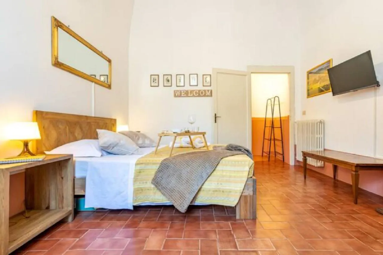 Tripolina Suite- Santa Croce Florence Italy